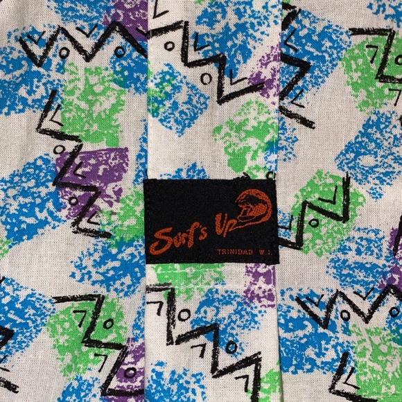 Vintage SURF’S UP Trinidad and Tobago Short-Sleeve - Picture 5 of 7